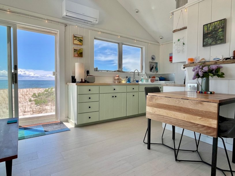 floorsellers's tweet photo. Ambient Brushed Linen XtraWide Click Bamboo Flooring. Highest quality, and one of our top picks for bamboo floors.
#ambient #floor #bamboo #home #design 
@floorsellers 
https://t.co/78Z9I2ASHG https://t.co/0jnfQyS6yI