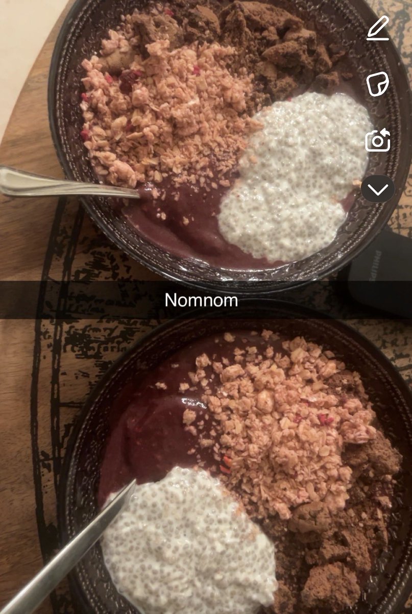 Mache mir jetzt eine acai Bowl 
Esse mittlerweile jeden Tag eine