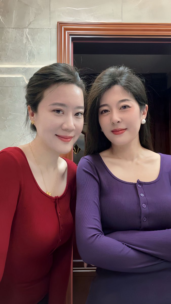 TATA9A9's tweet photo. 突然有点自卑的感觉，不过久违亦如初见，亲切又新鲜。#姐妹 https://t.co/0gkd0V30Ev