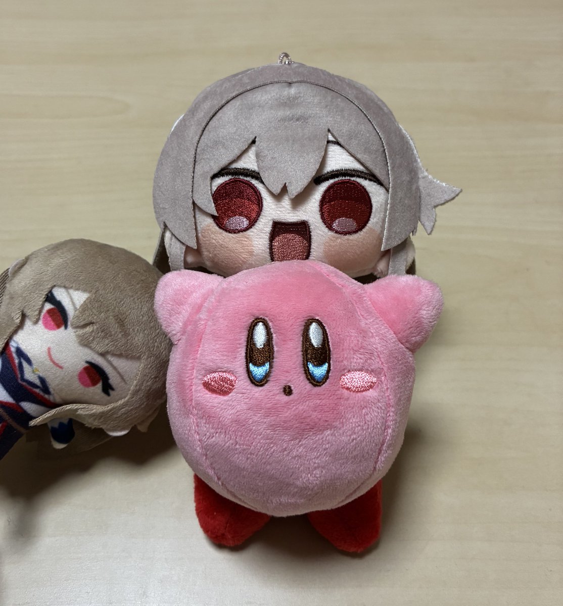 haru_k01's tweet photo. これは今日新しく仲間になったちいさきいのちと生えてきたフレンぱぺ

 #フレン親衛隊
 #にじぱぺっとが見られるタグ https://t.co/dXzCudUIfW