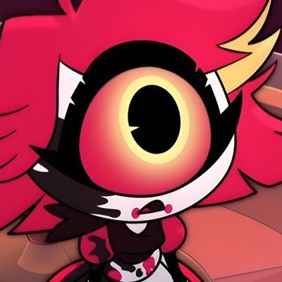 strwblitzy's tweet photo. pfp vs ME 🩷 https://t.co/4M6DUftVxZ