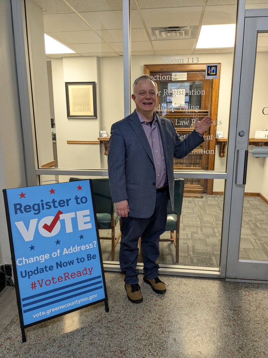 GreeneCountyMO's tweet photo. The Greene County Clerk's Office has partnered with NaviLens to help blind and visually impaired residents navigate our facilities independently. Download the free NaviLens app and experience it at your next visit to the Historic Courthouse. https://t.co/YxsrkqwHDs
