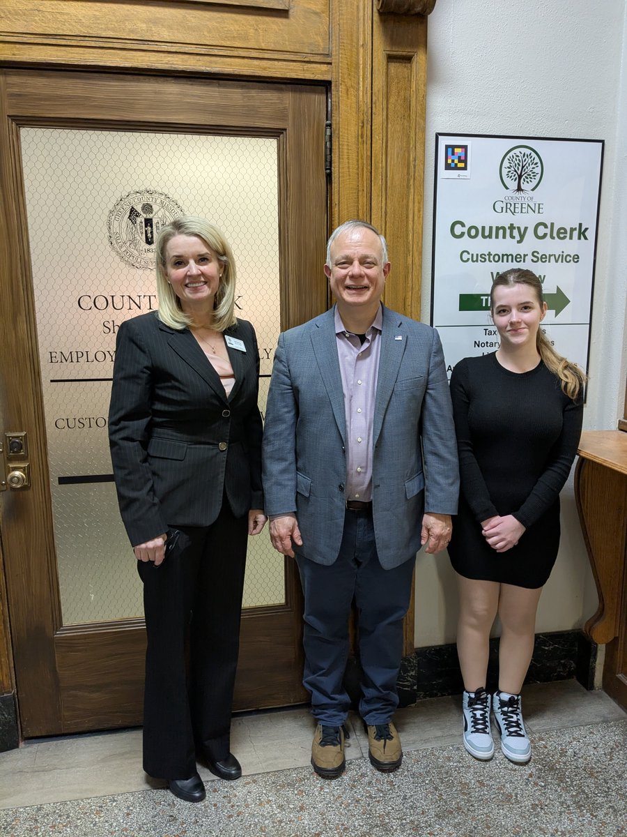 GreeneCountyMO's tweet photo. The Greene County Clerk's Office has partnered with NaviLens to help blind and visually impaired residents navigate our facilities independently. Download the free NaviLens app and experience it at your next visit to the Historic Courthouse. https://t.co/YxsrkqwHDs