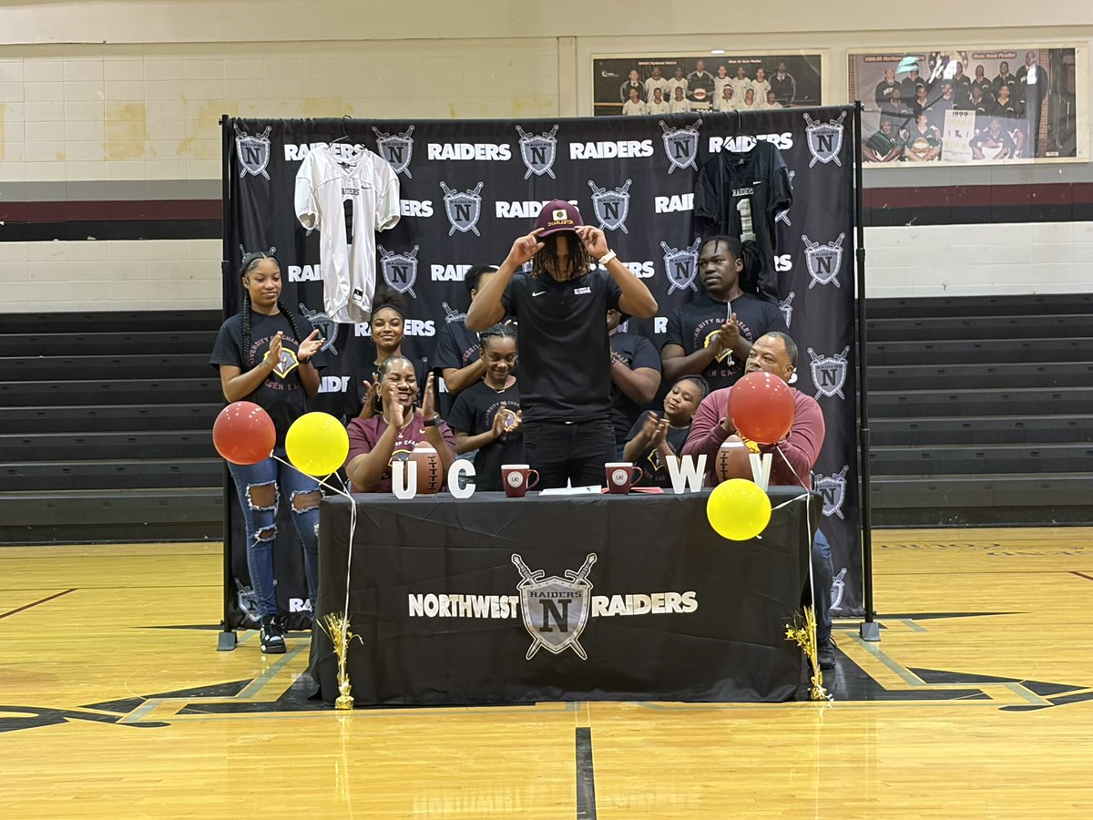 𝐑𝐞𝐠𝐢𝐧𝐚𝐥d 𝐋𝐚𝐯𝐞𝐫𝐠𝐧𝐞✞ tweet media