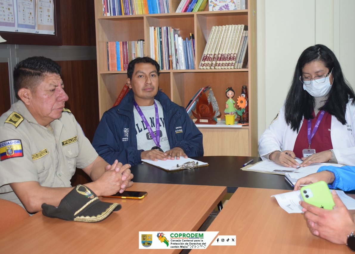 Coprodem's tweet photo. Desde el #COPRODEM desarrollamos una mesa interinstitucional junto a actores clave, con el objetivo de fortalecer acciones coordinadas en favor de los grupos de atención prioritaria y la garantía de sus derechos. 🤝
#𝑾𝒊𝒍𝒔𝒐𝒏𝑹𝒐𝒅𝒓𝒊́𝒈𝒖𝒆𝒛𝑨𝒍𝒄𝒂𝒍𝒅𝒆 https://t.co/4OOJ0b3CP3