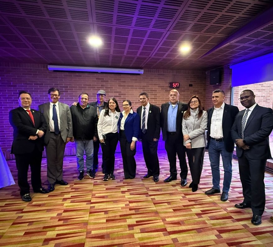 #Noticias II El Senado de la República aprobó el Proyecto que reconoce el carácter de factor salarial de la Bonificación Judicial. Conquista de nuestra organización sindical

Asonal Judicial S.I. le cumple una vez al país judicial. 

Noticia completa 👇👇 
senado.gov.co/index.php/el-s…