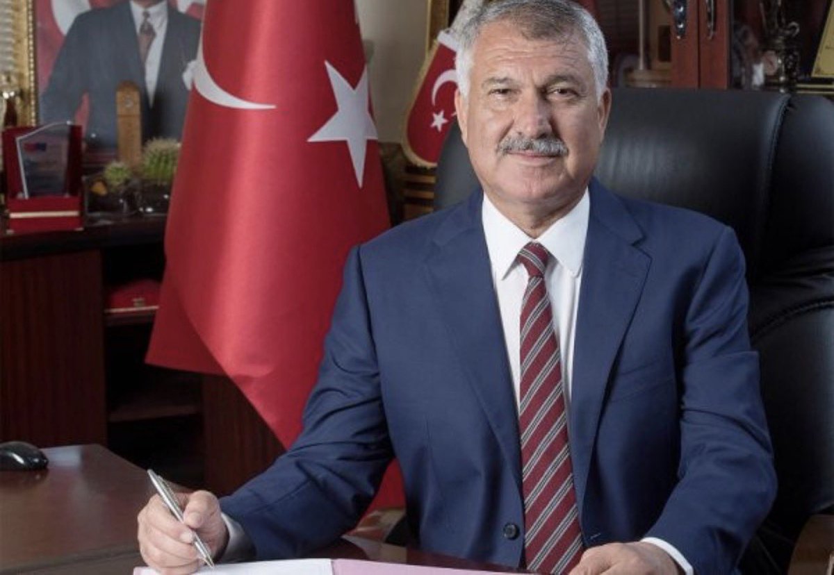 Son Dakika | Adana Büyükşehir Belediye Başkanı Zeydan Karalar tahliye edildi.