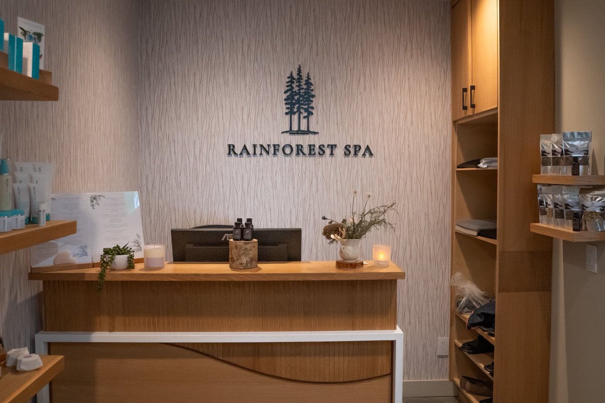 Long Beach Lodge tweet media