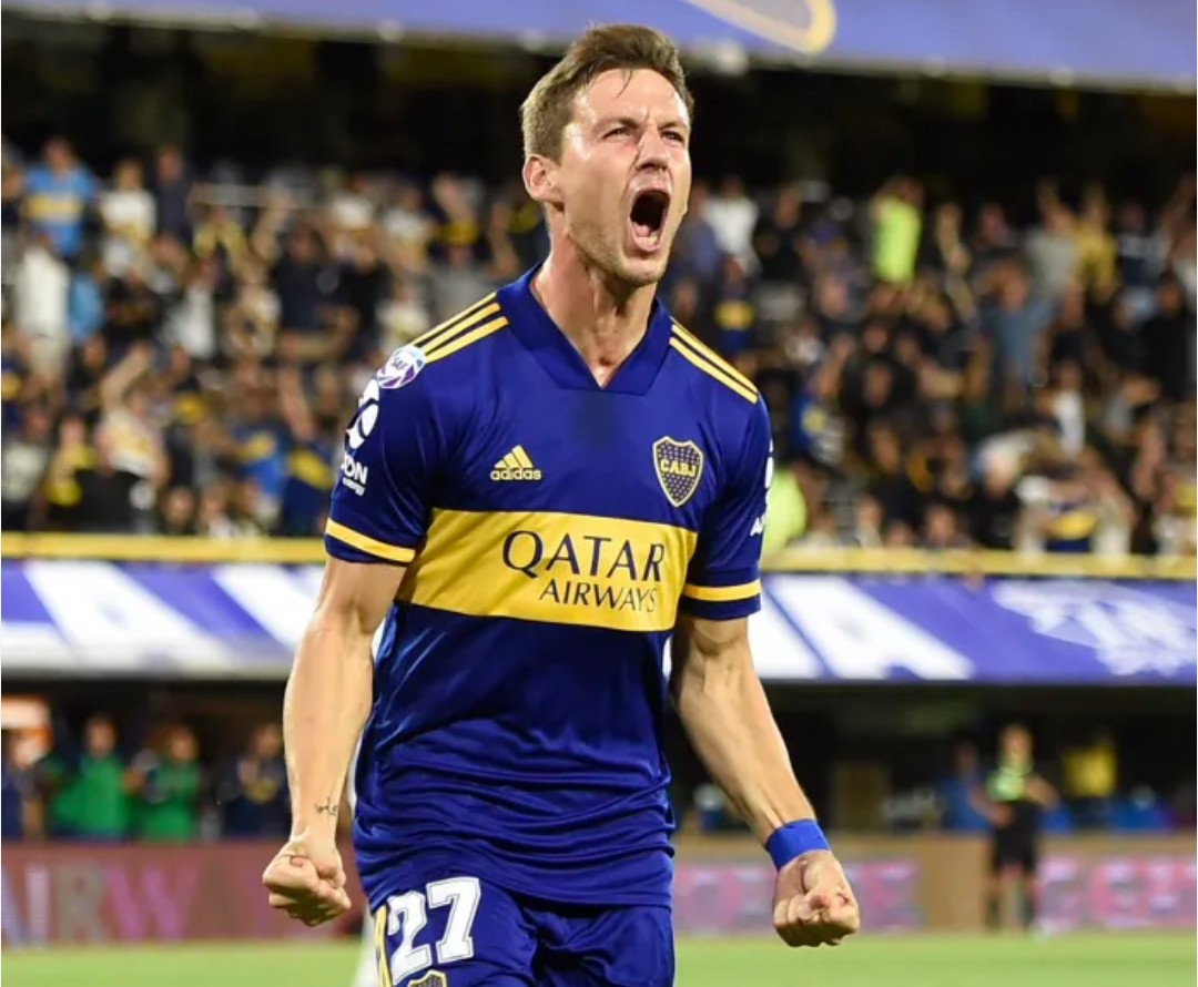 #Patronato #MercadoDePases
Está el 9 ! 
Franco Soldano será refuerzo del Rojinegro en las próximas horas.
El atacante, llega libre desde Uruguay y firmará contrato por una temporada con el conjunto de Villa Sarmiento.

#ElProgramaDeLosHinchas
#ElUnico
#VamosPatron