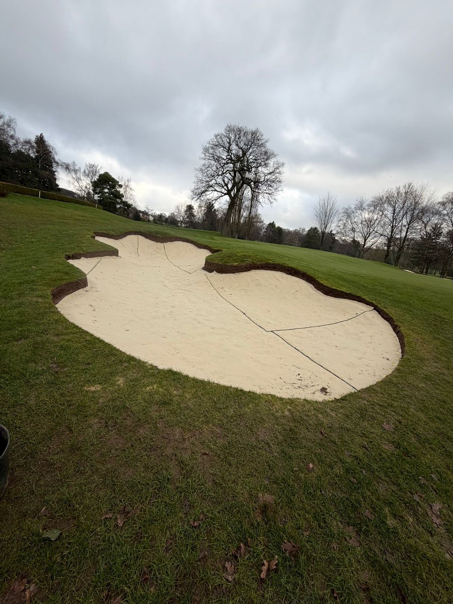 Few pictures from 3 bunkers we did yesterday <a href="/GreatBarrGreens/">Great Barr Greens</a> and also 6 <a href="/WalmleyGC/">Walmley Golf Club</a> 
#bunkers #golf <a href="/BunkerMat_com/">Whitemoss Eco - Innovative Golf Course Solutions.</a>