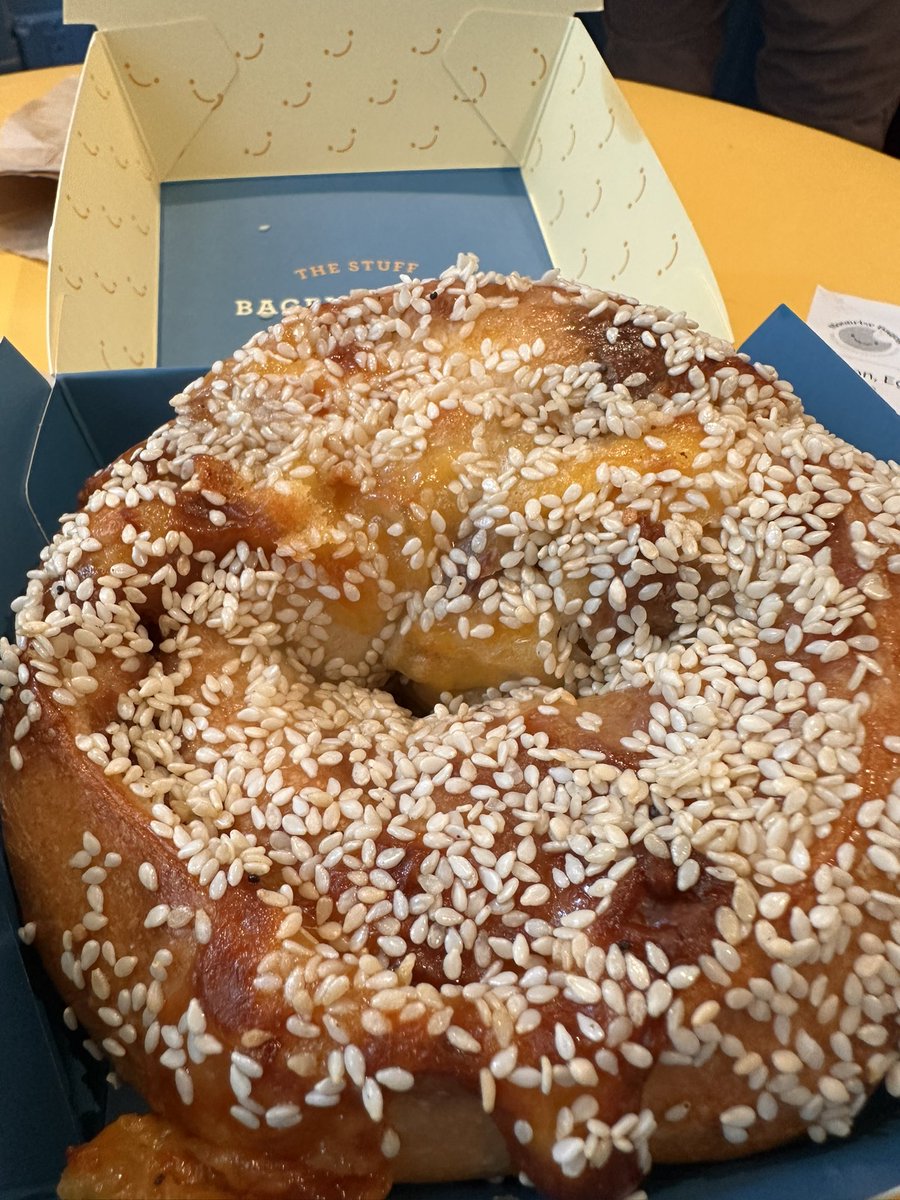 Steve Cam tweet media