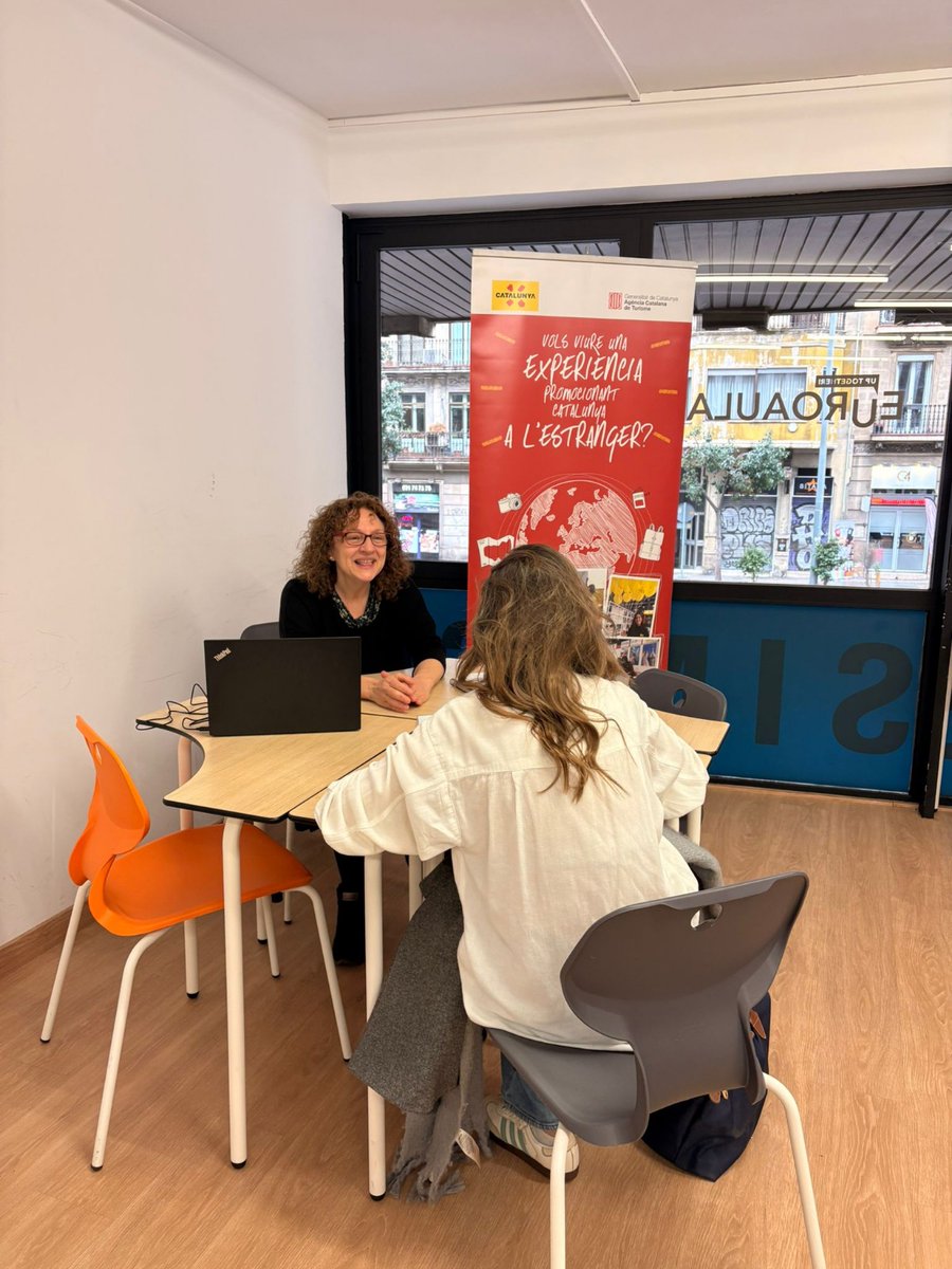 turismecat's tweet photo. ✅Seguim apostant pel talent jove 

👉Comencem febrer participant en trobades amb estudiants i alumni per compartir oportunitats professionals, ofertes formatives i el nostre programa #BequesACT a l’exterior 

📍CETT Talent Day
📍Mediterrani Business Summit
📍Euroaula Talent Day https://t.co/39AZsm098Q