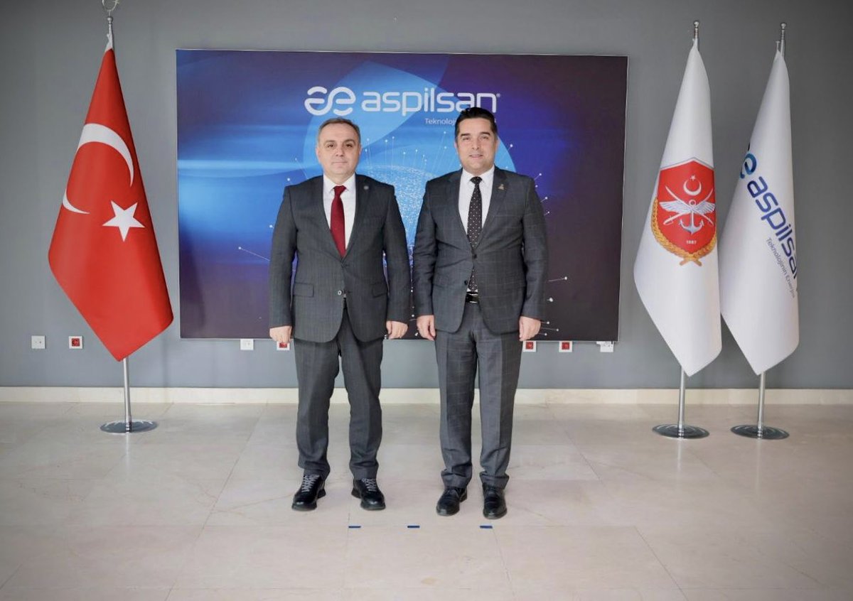 Erciyes Üniversitesi Rektörü Prof. Dr. Fatih Altun’un ASPİLSAN Enerji ziyareti kapsamında enerji teknolojilerindeki güncel gelişmeleri ve üniversite-sanayi iş birliği fırsatlarını değerlendirdik. Nazik ziyaretleri için teşekkür ediyorum.
#ASPİLSANEnerji #ÜniversiteSanayiİşBirliği