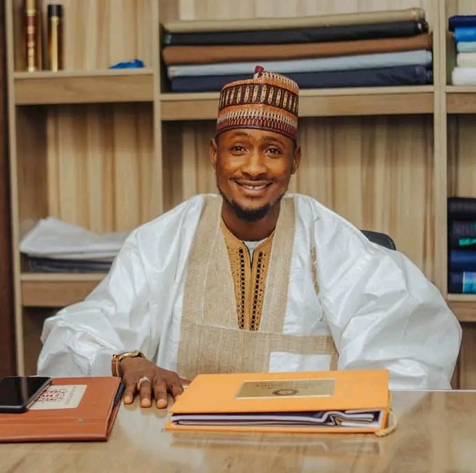 Abba_Askar's tweet photo. إنا لله وأنا إليه راجعون 🥺💔

We have lost a brother @EL_ASSORTED a kind-hearted soul, so religious and business minded His humility, faith and generosity touched many lives.

May the Almighty Allah forgive him his shortcomings
Please do include him in your prayers 🙏 https://t.co/CIa28UlD6h