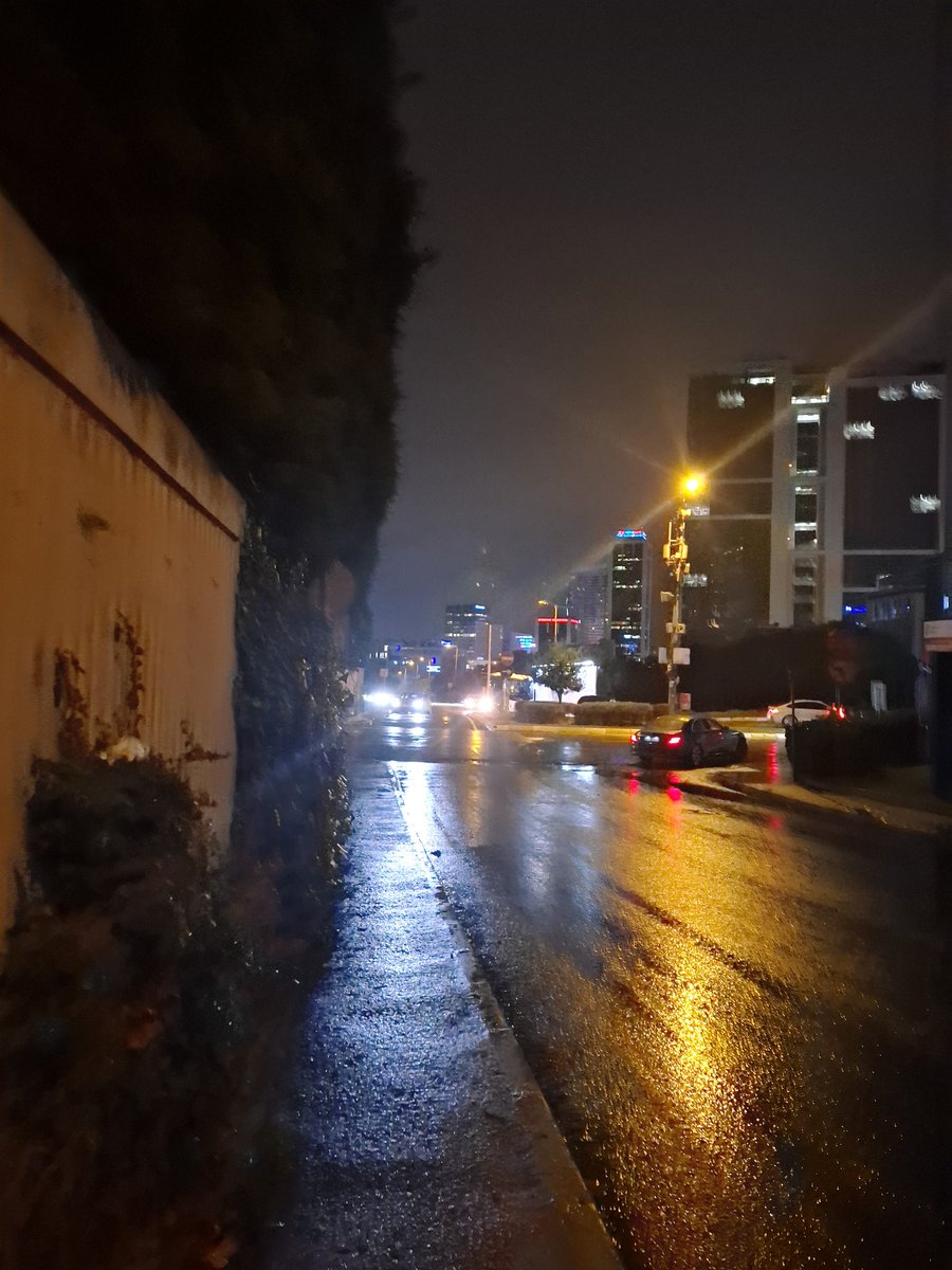 Such a vibe
Wish I could bleed out here
Proly can