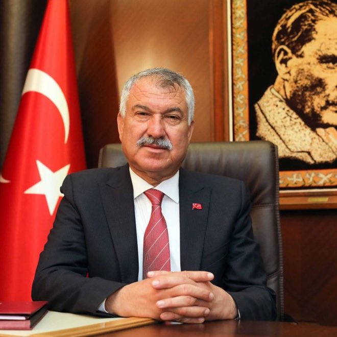 SON DAKİKA 
Zeydan Karalar tahliye edilmiş.
Akşamın en güzel haberi.
Darısı diğer hakedenlerin başına diyelim.