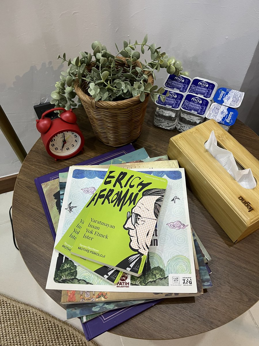 Biraz gözyaşı biraz su biraz kitap