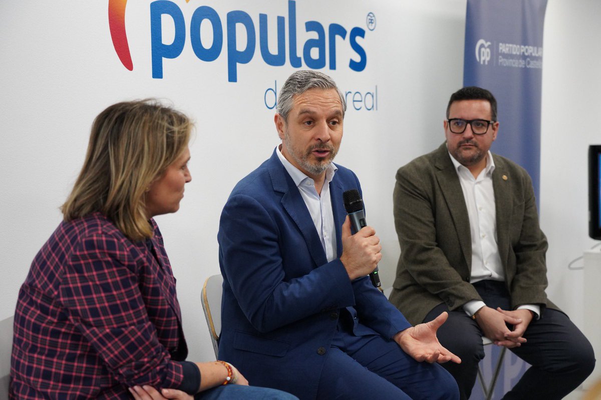 Alberto Fabra tweet media