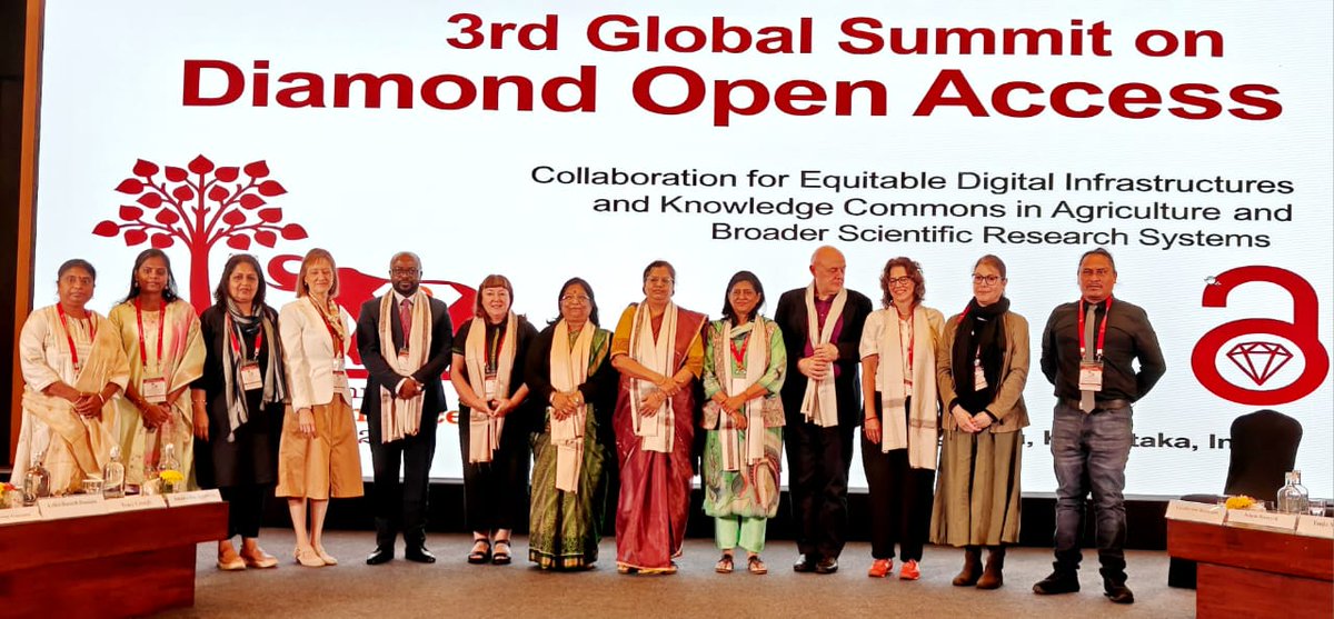 CSIR_NIScPR's tweet photo. Today, CSIR-NIScPR participated in 3rd Global Summit on Diamond Open Access at Bengaluru.
A few glimpses from the event.
@DrJitendraSingh | @CSIR_IND | @GVRayasam | @PIB_India | @DDNewslive | @UrduDoordarshan |
@airnewsalerts | @AkashvaniAIR | @CsirJigyasa |
@CSIR_HRDG
#GlobalSummit #DiamondOpenAccess