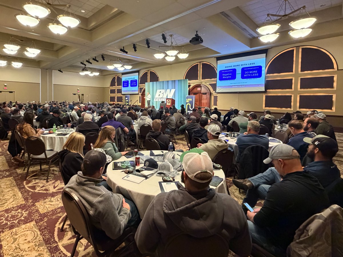 bw_fusion's tweet image. MANHATTAN, KS = MAXED OUT. 🔥

The BW Fusion Agronomy Roadshow is rolling into the K-State Alumni Center, and our team is bringing the ENERGY.

This is what BW Fusion does: we show up with real agronomy, real answers, and real strategies to help growers win.

If you didn’t grab a