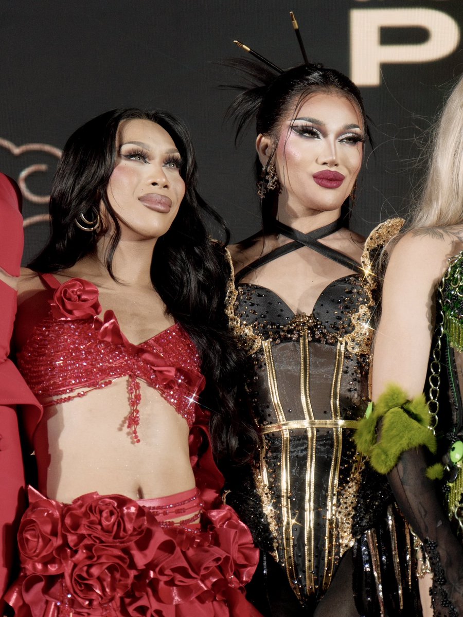 anyways... taylor swift was right, people throw rocks at things that shine nga 😝 my UK girls my superstars my icons 4ever !!!