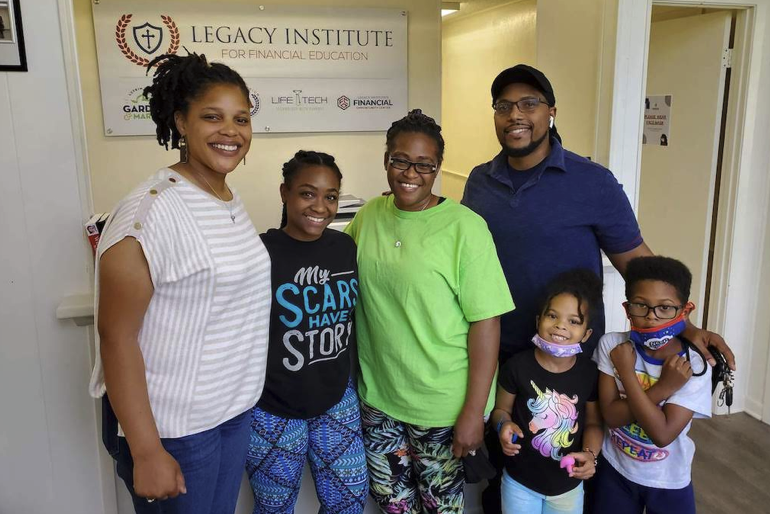 TheINSGrp's tweet photo. In honor of #BlackHistoryMonth, we’re highlighting Black-led nonprofits that are uplifting communities and driving meaningful change across education, housing, health, and more. Supporting this work helps build a more equitable future.
https://t.co/woGJyYoZXO https://t.co/6yqJe3IWbD