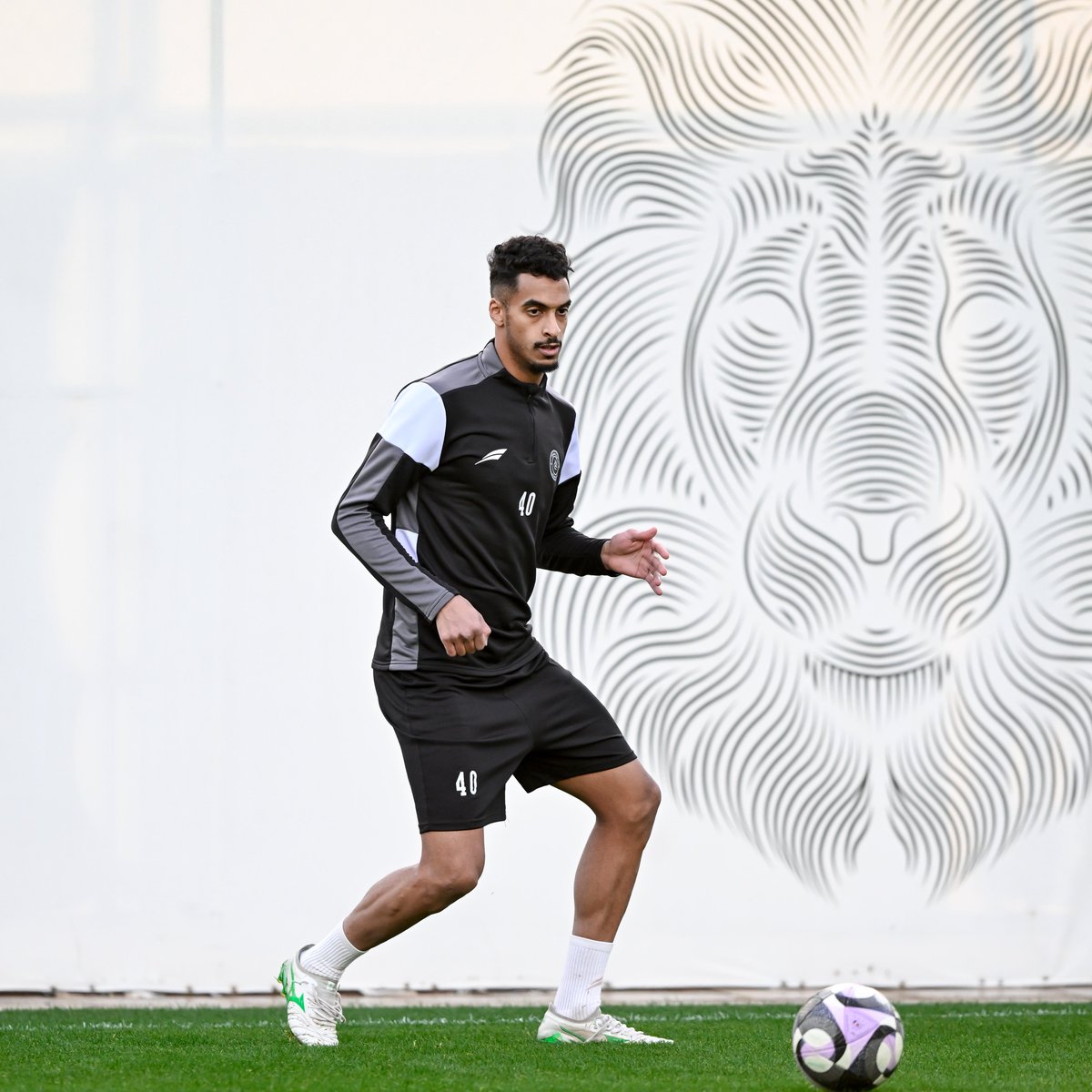 AlShababSaudiFC's tweet photo. 👏🏻⚽️ | #يلا_شباب https://t.co/wc8lRx0Bou
