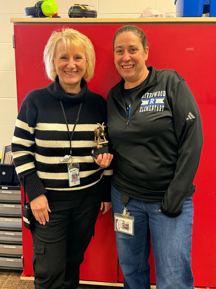Staff Recognition Announcement:

Mrs. Weston and Mrs. Goss were excited to pass along the MVP ring &amp; GOAT trophy to Mrs. Chapman and Mrs. Mesnard.  Keep doing all you do for our students, Ladies!  #riverwoodrocks  #d15rocks