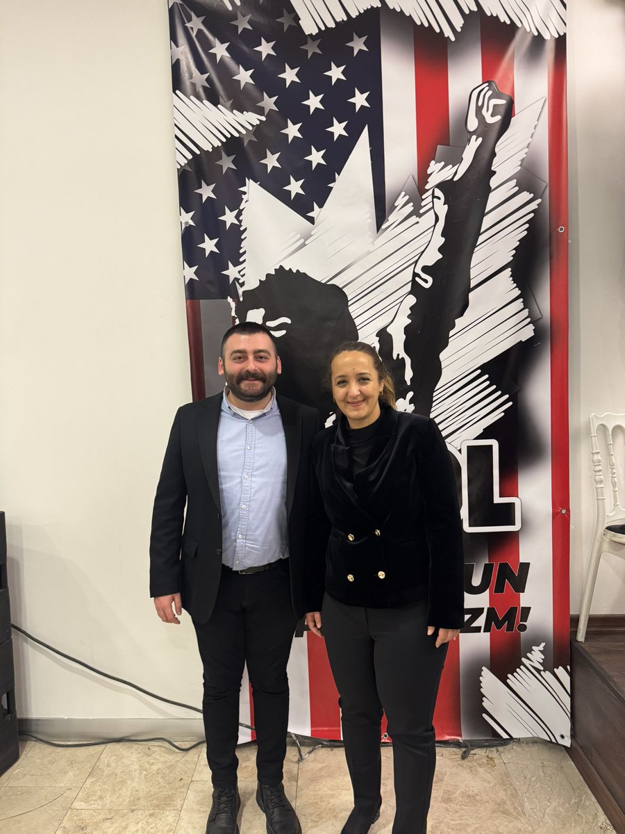 56 yıllık devrimci, demokratik, ilerici, laik ve yurtsever mühendislik geleneğinin bugünkü temsilcileri olarak bilimin rehberliğinde, emeğin yanında ve toplumun hizmetinde mühendislik anlayışını kararlılıkla sürdürüyoruz. Pazar günü yapılacak olan MMO İstanbul Şubesi Genel