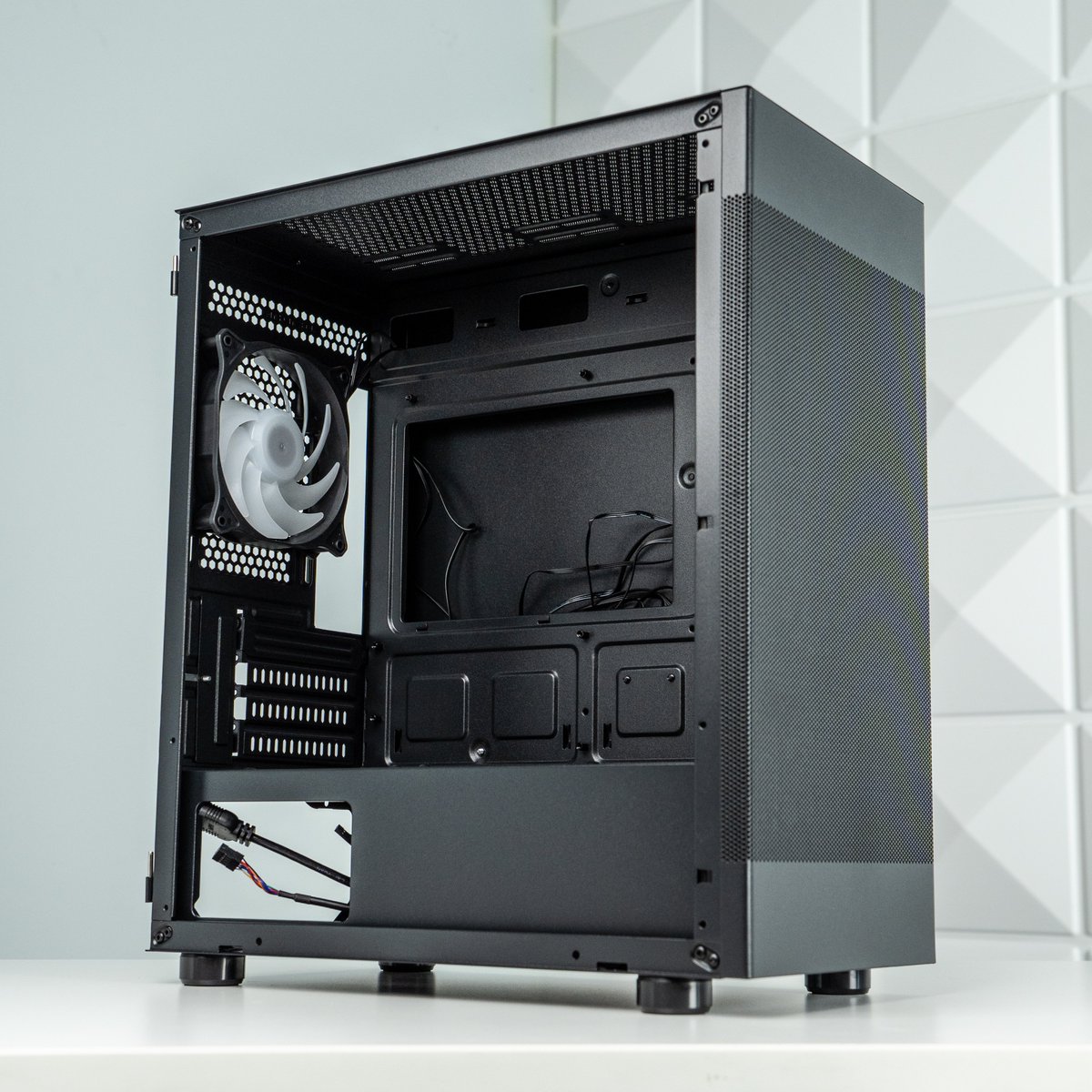 Zach's Tech Turf tweet media