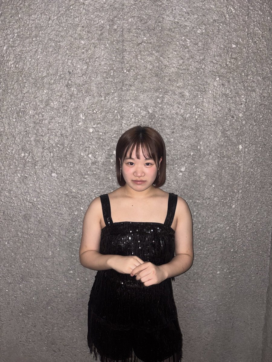 Mirinchaam's tweet photo. 全然投稿してなかったので深夜ですが、
先日大学の歌唱試験が終わりました！
南太平洋から「 A Cockyed  Optimist」
Cabaretから「Cabaret」
のに曲をうたいました
特にCabaretは実はあまり挑戦してこなかったのでど緊張でしたが、
本番たのしく歌えたので良しとします💧
悔い残りまくり！！！！！！ https://t.co/518QHD42NJ