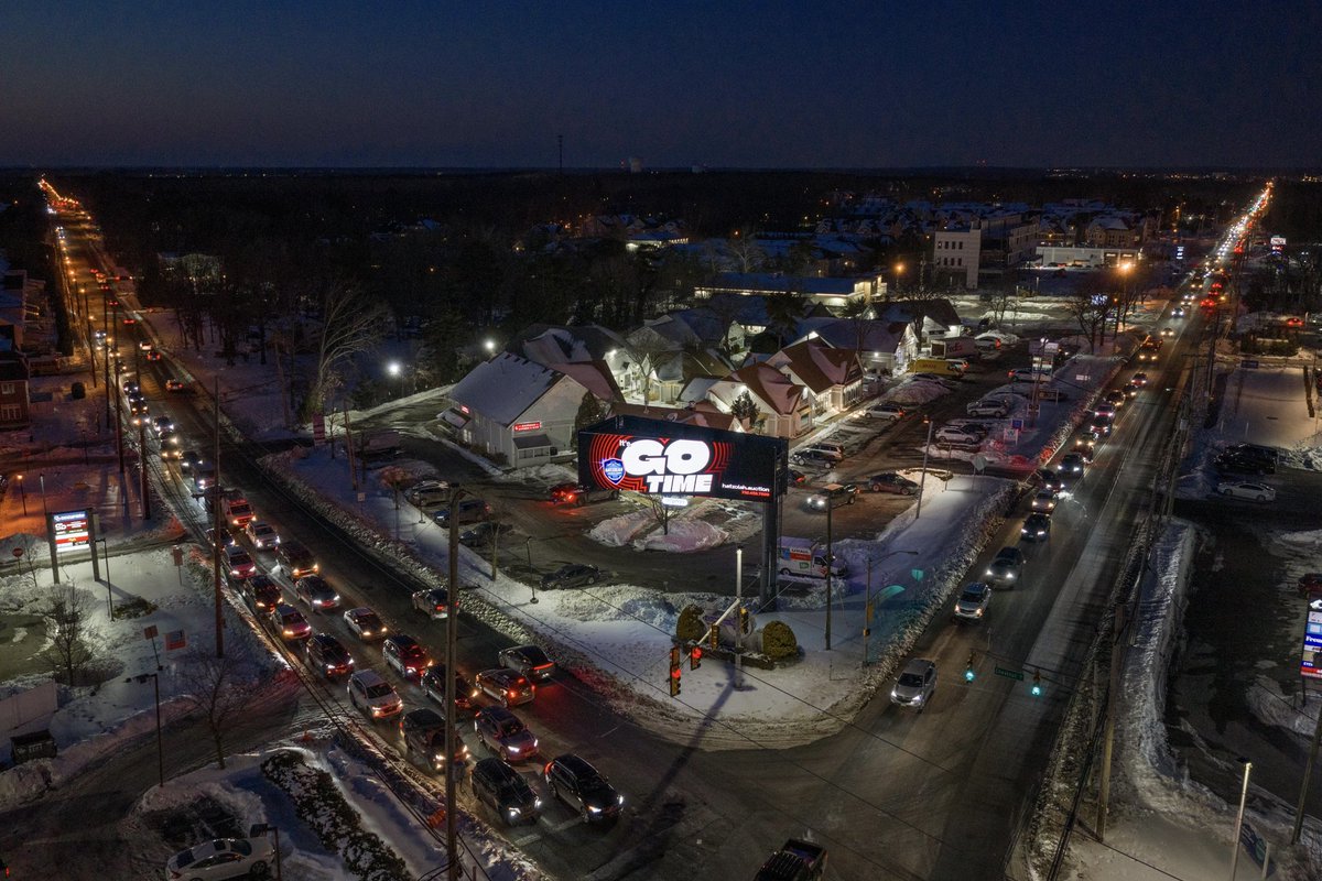 ScoopOutdoor's tweet photo. 💥💥💥Stunning or what?!🔥🔥🔥

Visit https://t.co/aZNHtFDSxt to get YOUR outdoor advertising started - pending availability! https://t.co/4uv3MJ7IB3