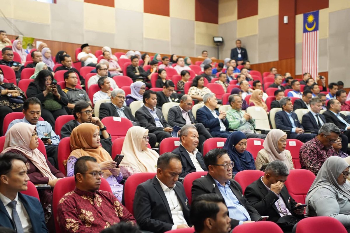 CengageLearning's tweet image. Gale deepened its engagement in Southeast Asia through a partnership with the National Archives of Malaysia—expanding digital access to trusted historical resources and supporting research, education and cultural preservation across the region. #GlobalEducation