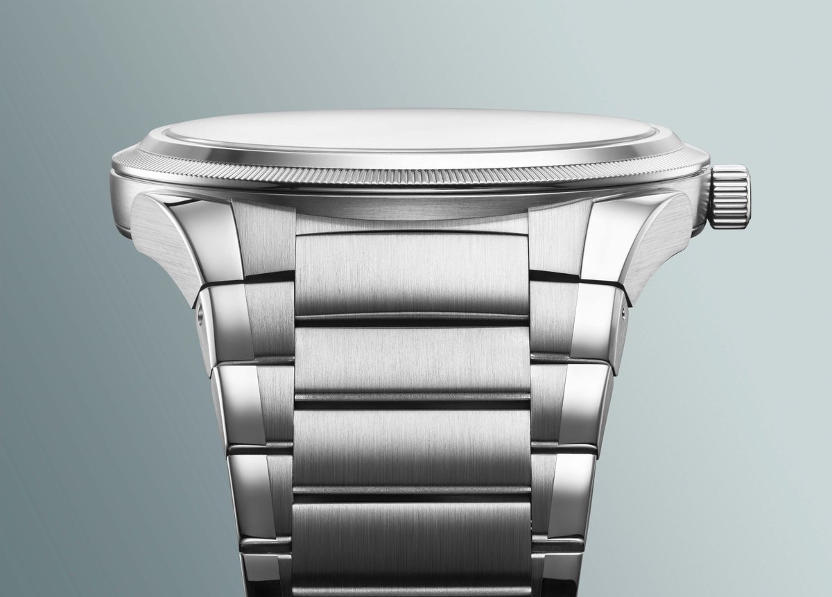 #Parmigiani #Tonda PF #MicroRotor #AgaveBlue Acier &amp; #OrRose - #Élégance discrète, par nature.
Deux interprétations. Une philosophie. 
Certains objets ne sont pas conçus pour être remplacés. Ils sont choisis, puis demeurent. 
<a href="/parmigianiwatch/">Parmigiani Fleurier</a>
lacotedesmontres.com/La-montre-Parm…