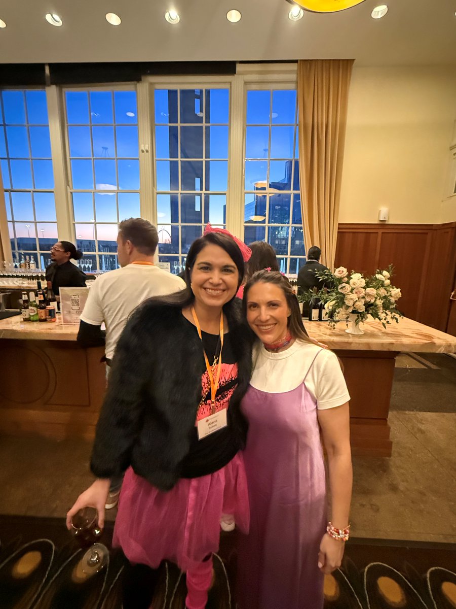 Bell Nunnally tweet media