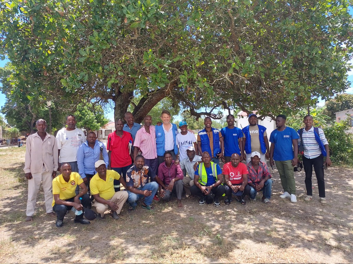UNHCRMozambique's tweet photo. Protection is at the centre of our response.

UNHCR and IOM met today with families displaced by floods in Chiaquelane, now hosting nearly 30,000 people. Listening to communities helps ensure assistance is safe, inclusive and reaches those most at risk. https://t.co/T8nEiVhYIG