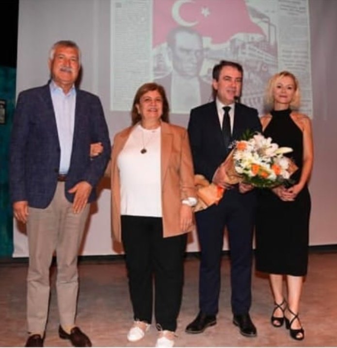 SMEYDAN's tweet photo. Adana Büyükşehir Belediye Başkanı Sayın Zeydan Karalar tahliye edildi.

Geçmiş olsun @ZeydanKaralar01 👏 https://t.co/z0FarOjajY