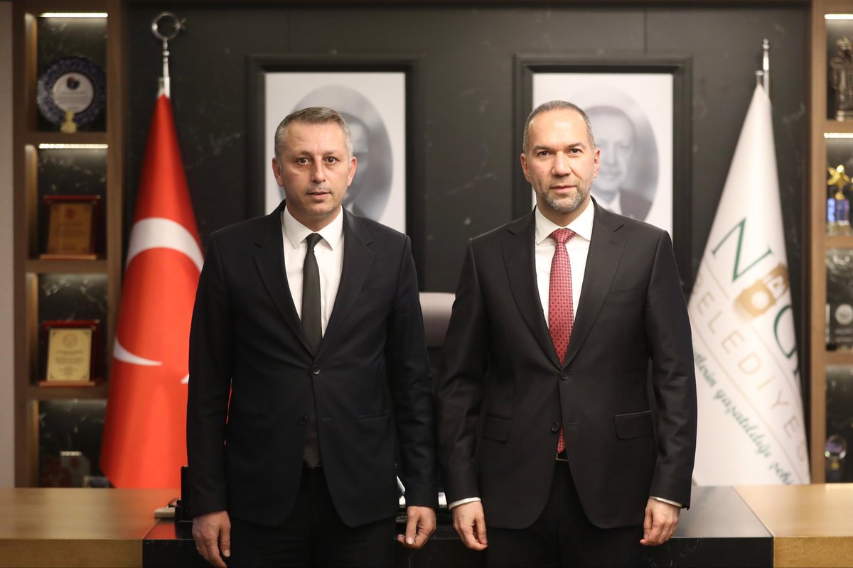 📍 Niğde Belediye Başkanlığı
İl Müdürümüz Yüksel Dorul, Niğde Belediye Başkanı Sayın Emrah Özdemir’i makamında ziyaret etti. Gençlik ve spor alanındaki çalışmalar ve iş birliği konuları ele alındı.
Başkanımıza destekleri için teşekkür ederiz.