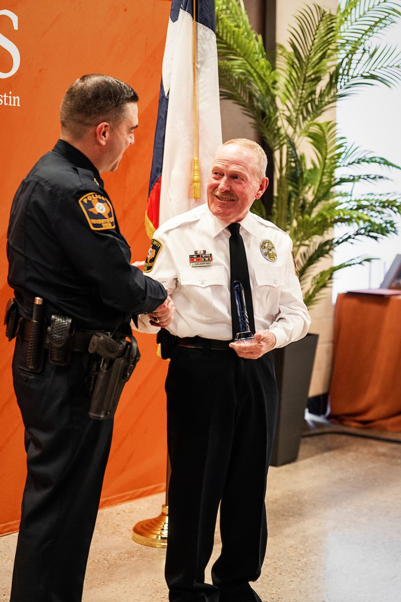 UT Austin Police Department tweet media