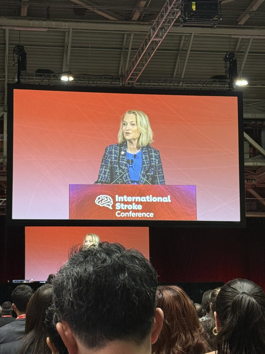 AlessandraMorais tweet media