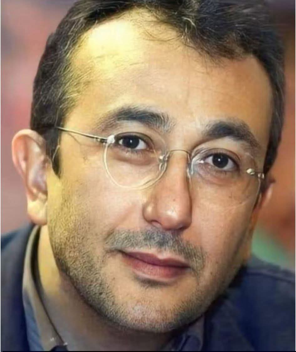 "Ben de Acun Ilıcalı gibi dünyadaki sahilleri gezebilirdim.

Bazıları bana hep, Anadolu'daki son sümüklü çocuğu görene kadar gezecek misin dediler, oysa o sümüklü çocuklar bizim geleceğimizdi, asıl o çocuklara eğilmemiz, o çocuklara sahip çıkmamız gerekirdi."

~ Tayfun Talipoğlu