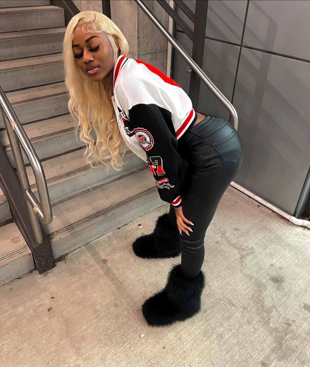 JaydaDeasiaa's tweet photo. Nfs? 🫶🏾

#Memphis #MemphisFreaks #MemphisArea #Cordova #Bartlett #SouthHaven #OliveBranch #SneakyLink https://t.co/3VIemz09Rn