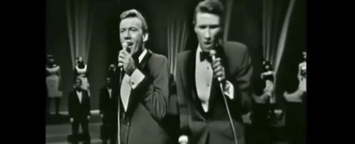 "You've Lost That Lovin' Feelin'" was first recorded in 1964 by the Righteous Brothers from the album of the same name. This version, produced by Phil Spector hit #1 on the Billboard Hot 100. youtu.be/uOnYY9Mw2Fg?si…
#therighteousbrothers #righteousbrothers