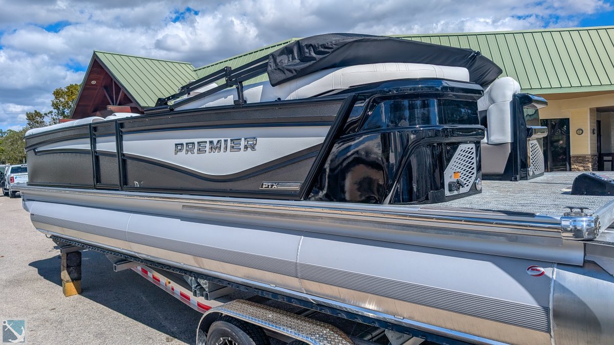 FishTaleSales's tweet image. New on the lot! 🚤 Check out the Premier 270 Intrigue RF with Twin Yamaha F300's &amp;amp; PTX 36” Package. Optional Command Anchor included! 🔥 Catch it at the Miami Boat Show next weekend or visit us in Fort Myers! #BoatShow #Yamaha #PremierBoats