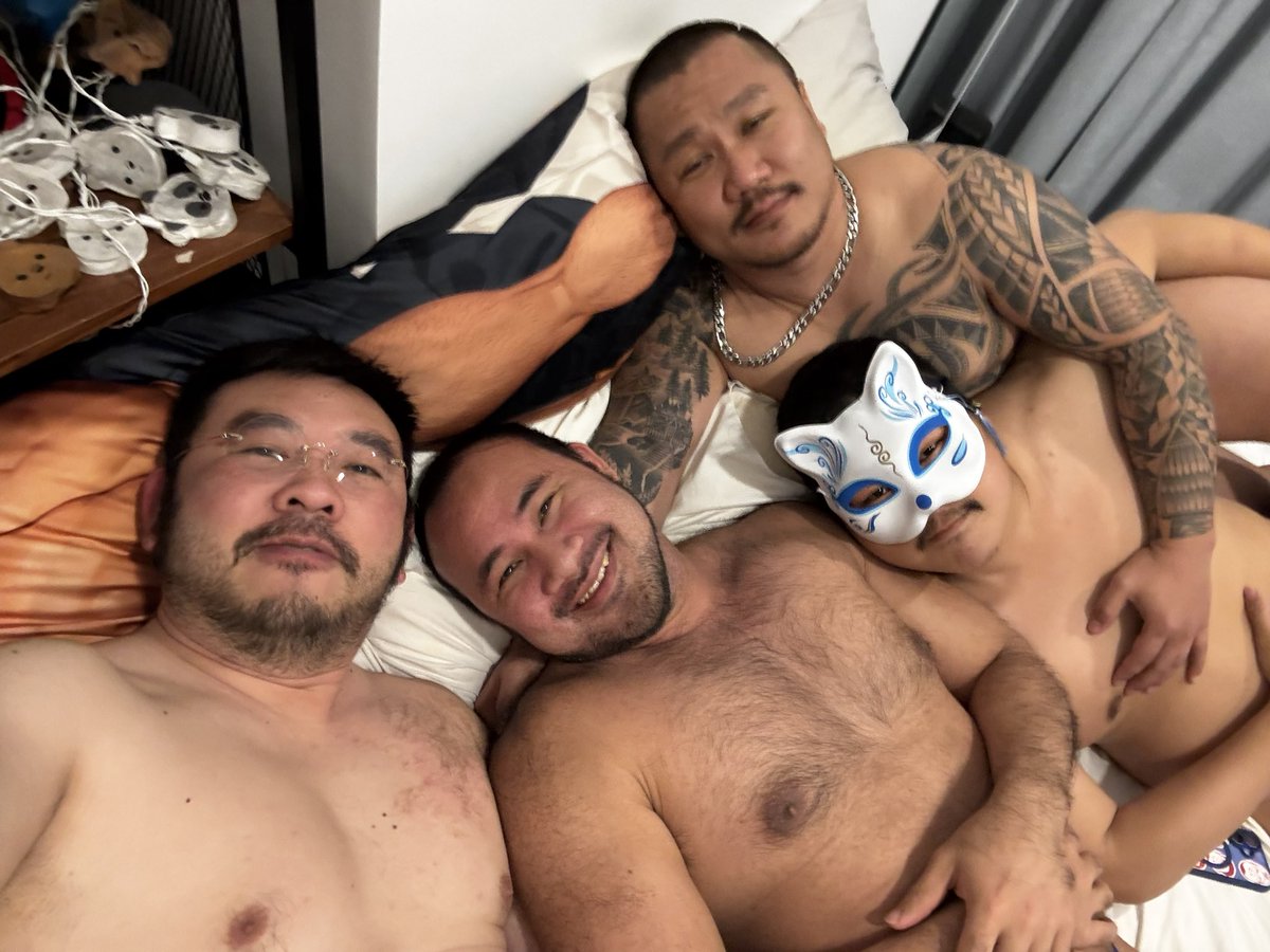 DreamKarin's tweet photo. “Bear House” is on production . Please wait for us a bit. 

It was a hot night ^^@naughtyseawolf @ShortyBuncha https://t.co/63RckgV9S8
