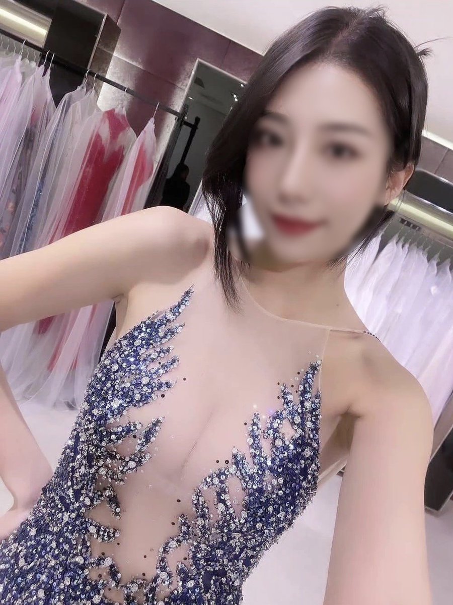 aebed16339861's tweet photo. 认不出来吧
#反差 #人妻 https://t.co/MpmfxzJQfx