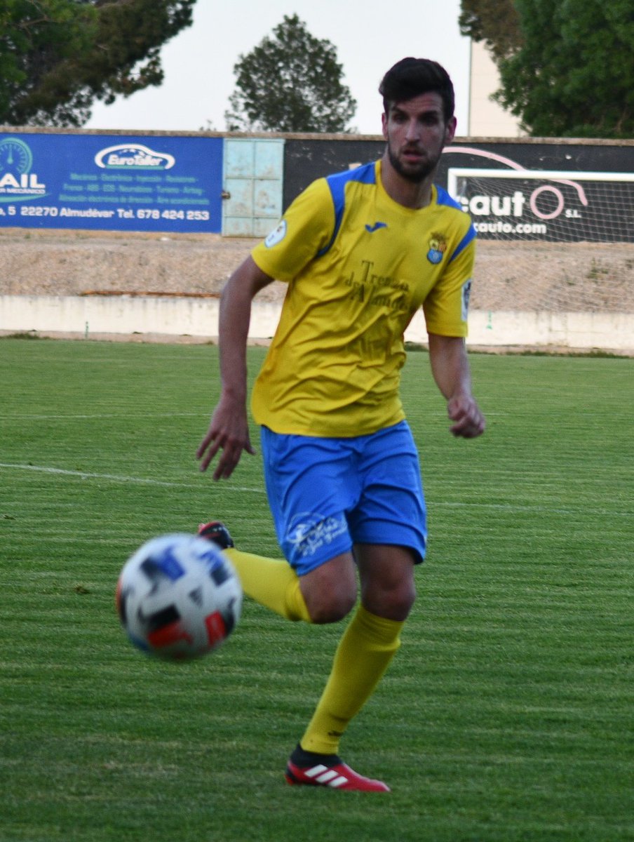 🗣️ Hoy nos despedimos de EMILIO VELASCO que ha dejado el equipo por decisión propia.

Desde el Club queremos agradecerle su trabajo, dedicación y compromiso.

Has sido pieza fundamental en los éxitos del club en las últimas cuatro temporadas.

Gracias Emilio 💛🫂💙

#ADAlmudévar