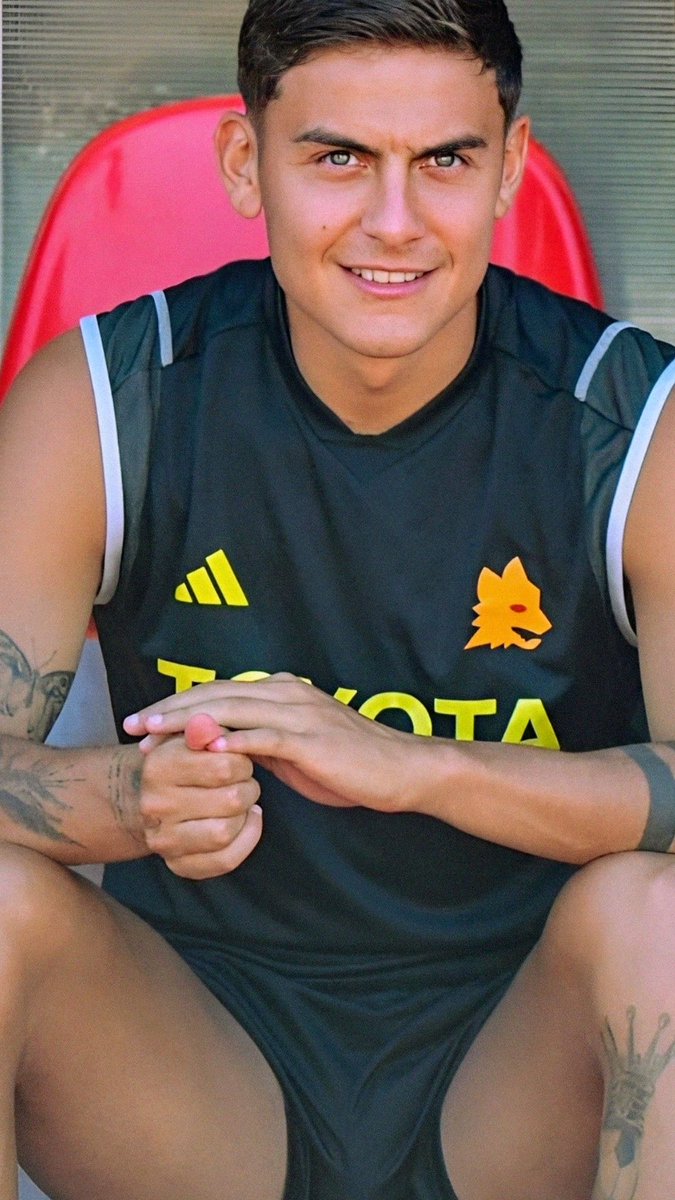 الجلسه ذي تبين لك الفحوله 😵‍💫😵‍💫