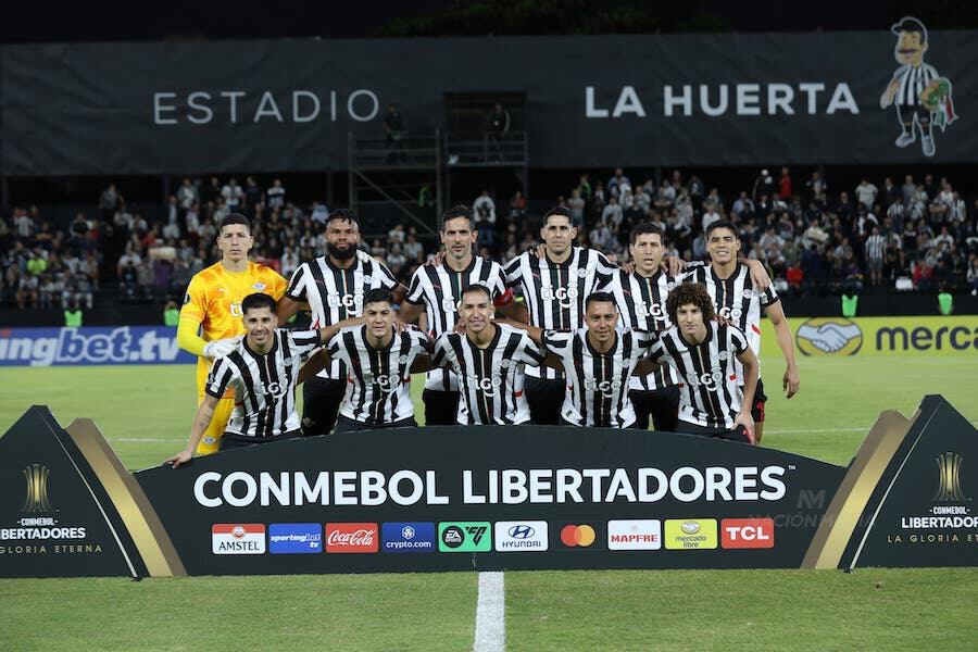🇵🇾📊Estos son los equipos paraguayos con más partidos ganados en la Copa Libertadores: 

1- Olimpia (137) 
2- Cerro Porteño (130) 
3- Libertad (72) 
4- Guaraní (49) 
5- Nacional (16) 
6- Sol de América (11) 
7- 12 de Octubre (4) 
8- Atlético Colegiales (3) 
9- Sportivo Luqueño