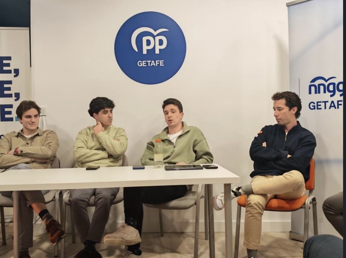 🤝 Reunión de coordinación de presidentes y SG de <a href="/nnggmadrid/">Nuevas Generaciones de Madrid</a> de la zona sur de Madrid en nuestra sede de Getafe.

Una zona sur fuerte y unida con mucho músculo trabajando por y para los jóvenes. 🚀